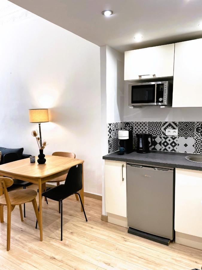 Cozy One Bedroom Apartment-City Center Νίκαια Εξωτερικό φωτογραφία